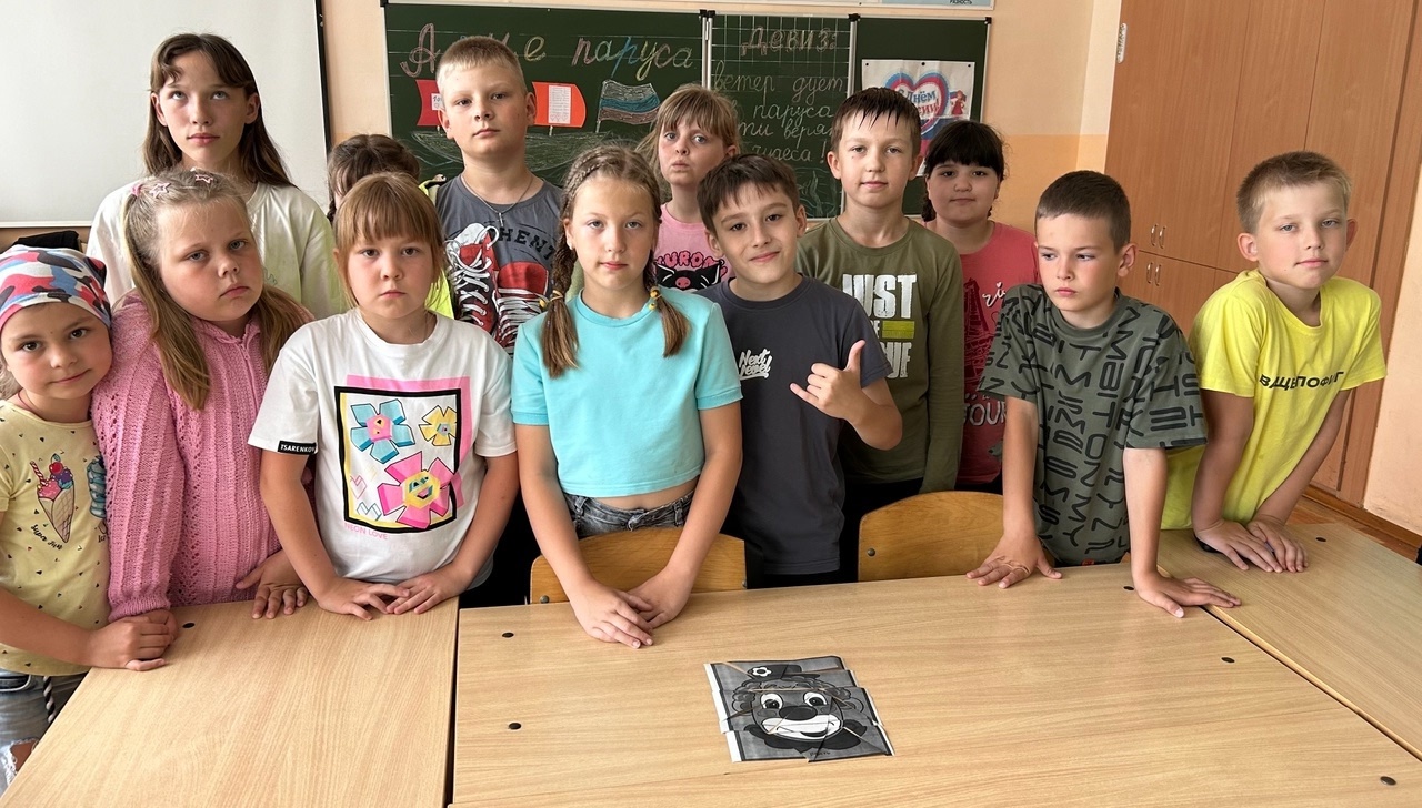 Сегодня, 19 июня, ребята школьного лагеря провели насыщенный и интересный день..